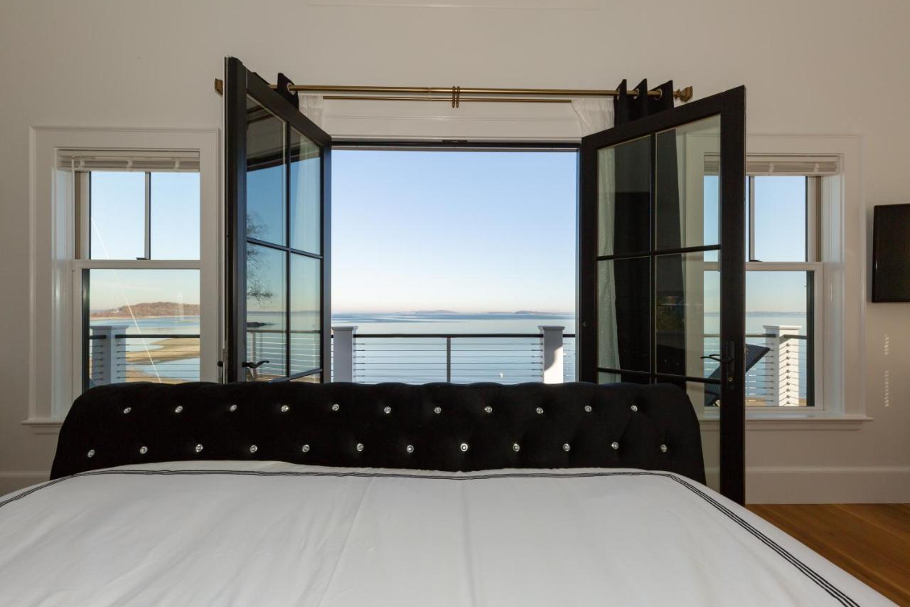 Luxury Oceanfront Bayside Jewel Villa Quincy Esterno foto