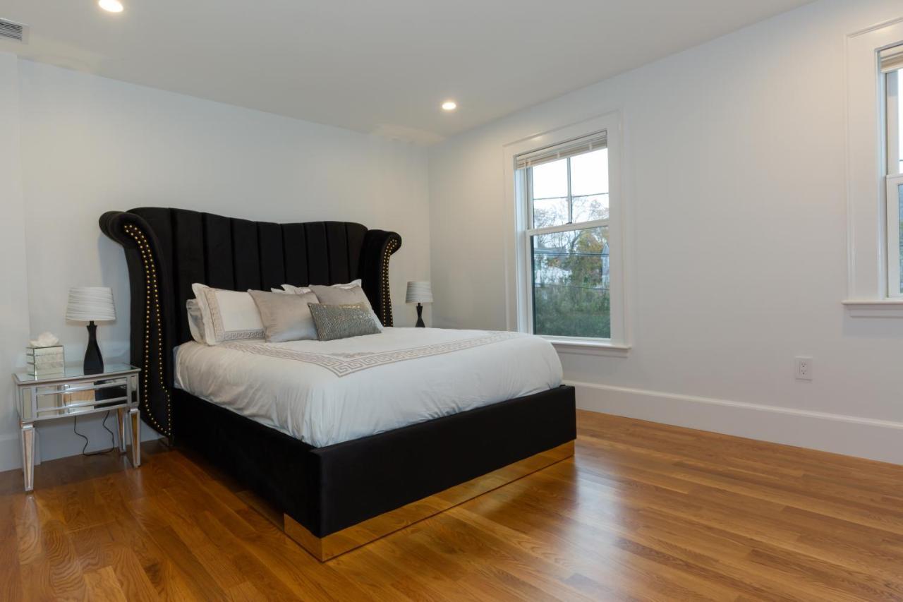 Luxury Oceanfront Bayside Jewel Villa Quincy Esterno foto